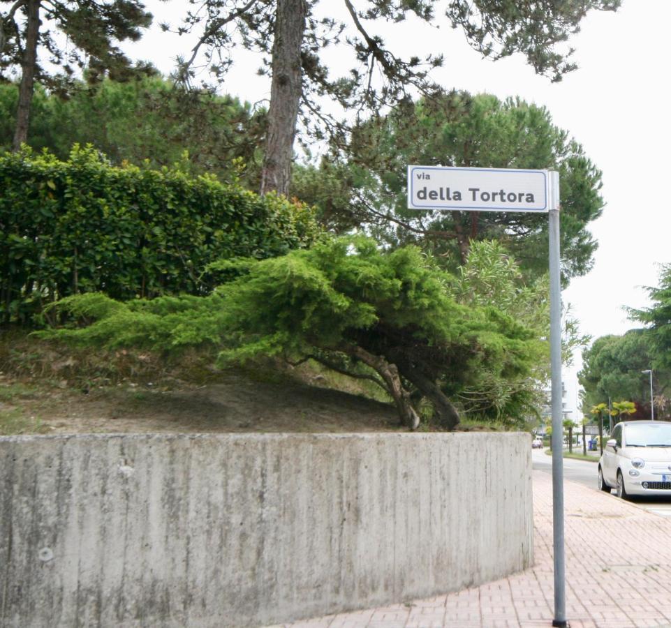 Ba- Tintoretto Apartments - Lignano Sabbiadoro Dış mekan fotoğraf