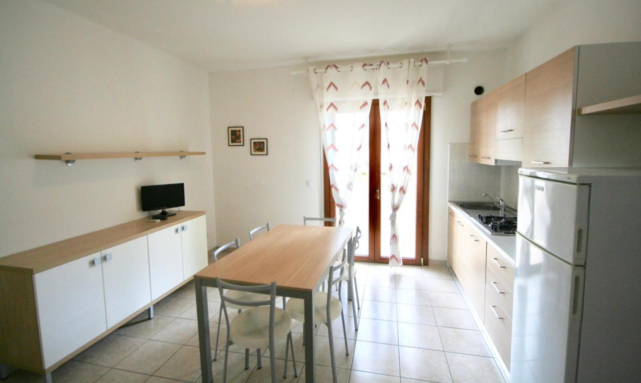 Ba- Tintoretto Apartments - Lignano Sabbiadoro Dış mekan fotoğraf